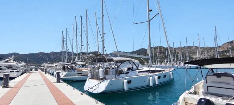 Privacy-edited yachting perspective 10